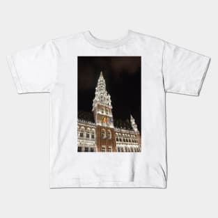 A view of Grand Place, Brussels, Belgium Kids T-Shirt